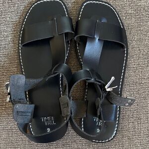 Time and Tru Womens Black Sandals